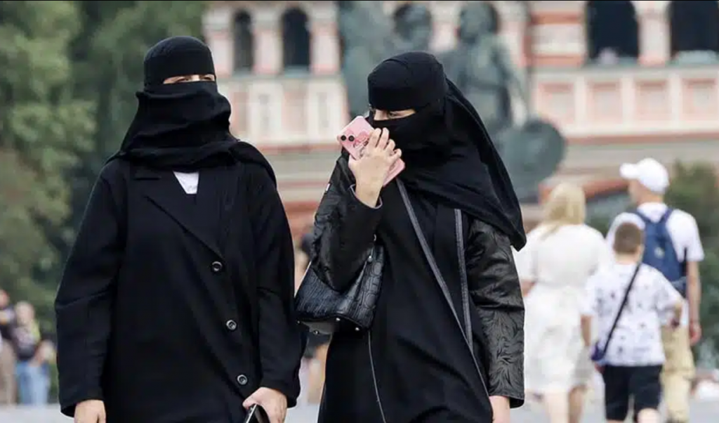 Prise de contrôle rampante : comment les islamistes transforment l’Occident